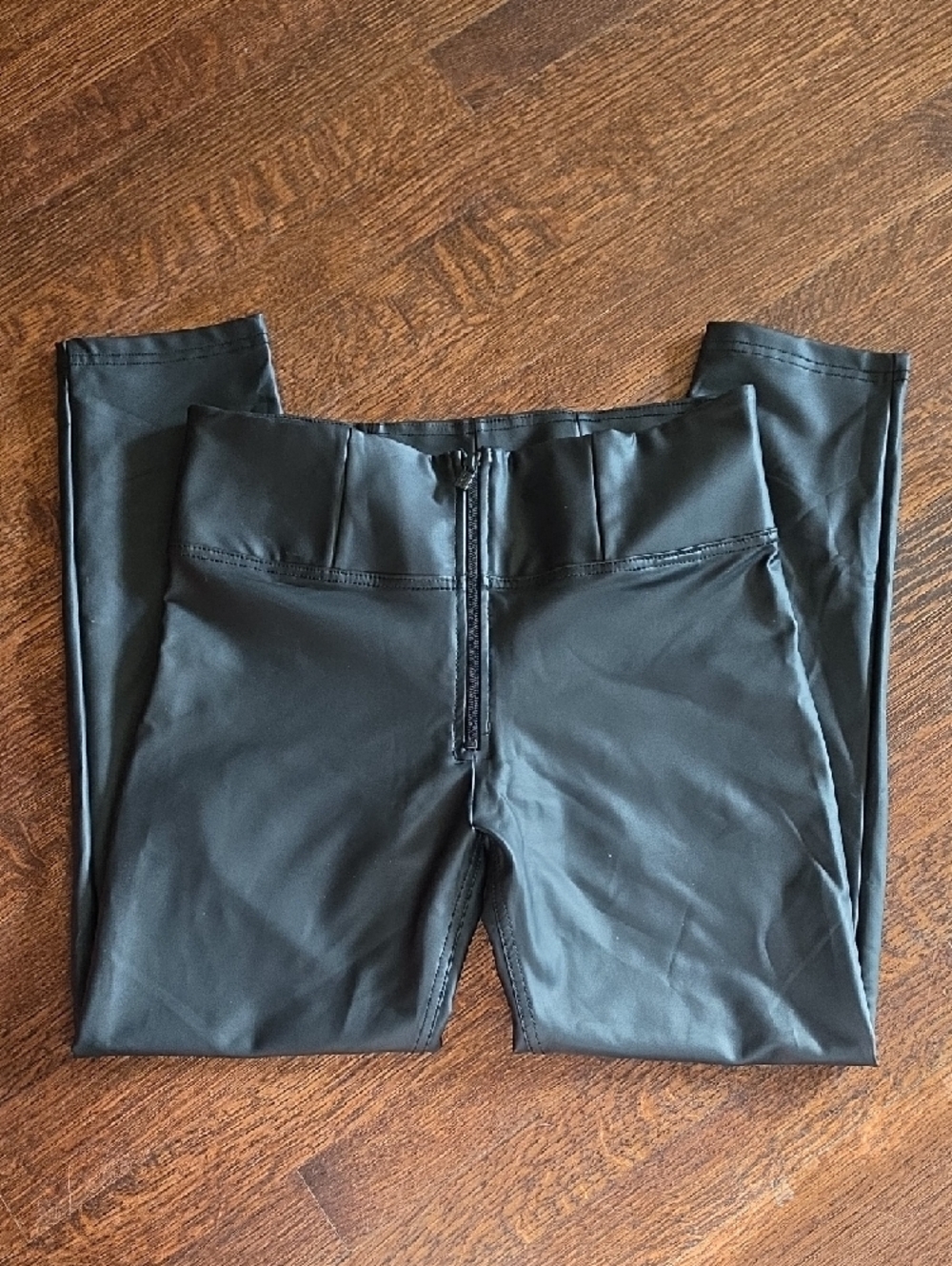 Freddy WRUP Black Faux Leather High Waisted Leggings 7/8 Length Size XL - Picture 6 of 11